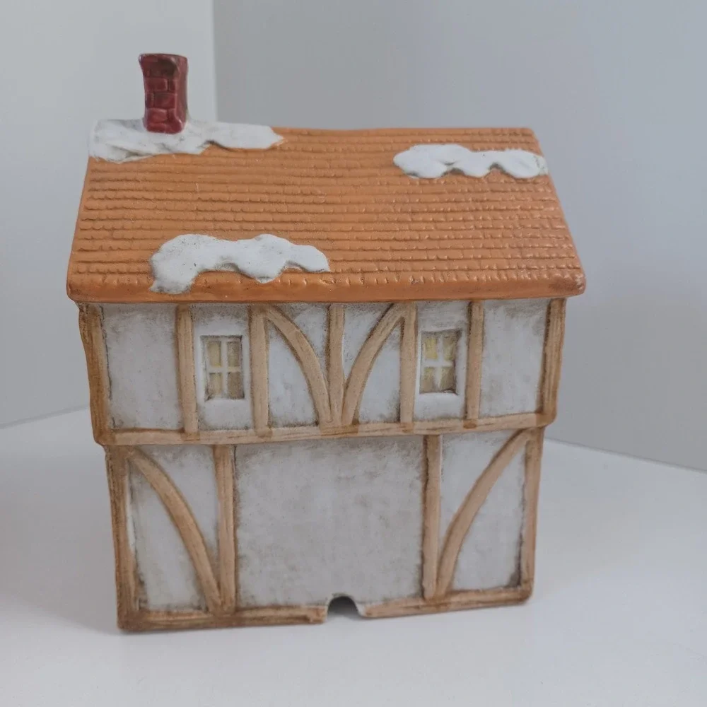 Vintage Christmas Porcelain Lighted‎ Village Town Hall No Light